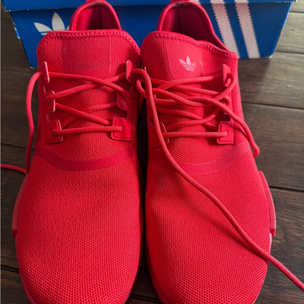 adidas Men’s Red Lightweight Knit Sneakers